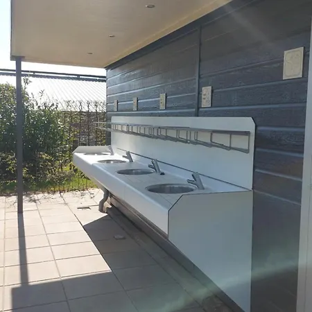 Camping Recreatie Aan De Vecht, Hooibergje 3, Weesp